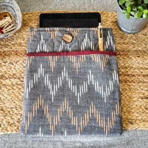 Tablet Sleeve with Button