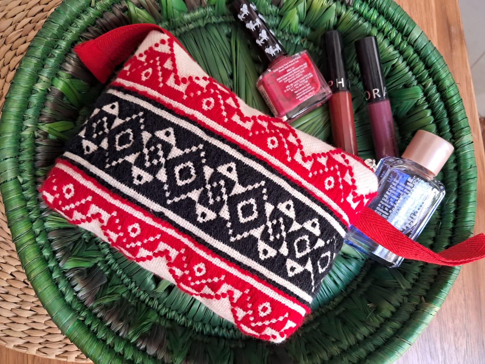 Toda Embroidered Pouch Toda Embroidered Pouch