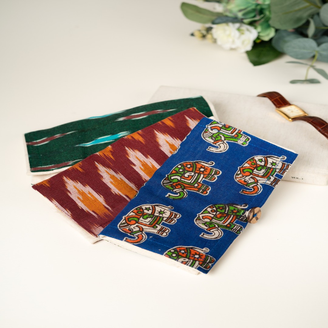 Assorted Foldable Tote Bags: Set of 3/Set of 5