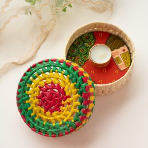 41399 pair of tealight holders in a palm leaf gift box feat