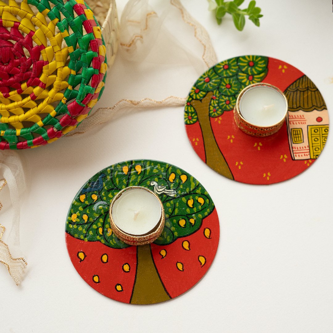 41399 pair of tealight holders in a palm leaf gift box 1