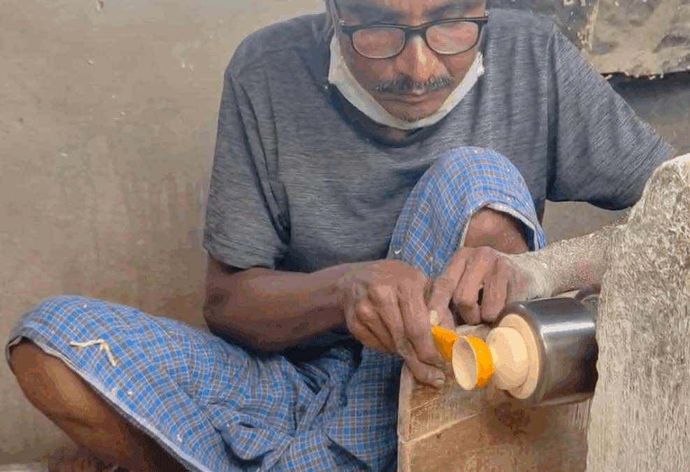 Woodcraft along the river: Etikoppaka